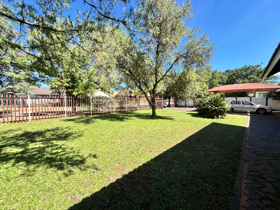 3 Bedroom Property for Sale in La Hoff North West